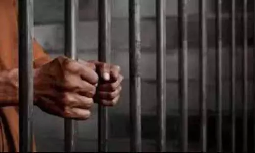 Fake encounter case: पूर्व डीएसपी समेत तीन को आजीवन कारावास की सजा Fake encounter case: पूर्व डीएसपी समेत तीन को आजीवन कारावास की सजा