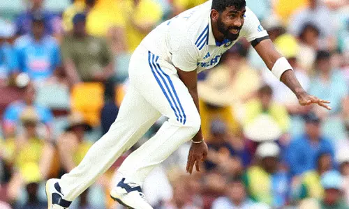 जसप्रीत बुमराह ने ICC रैंकिंग में भारतीय टेस्ट गेंदबाजों में संयुक्त रूप से सर्वोच्च रेटिंग हासिल की जसप्रीत बुमराह ने ICC रैंकिंग में भारतीय टेस्ट गेंदबाजों में संयुक्त रूप से सर्वोच्च रेटिंग हासिल की