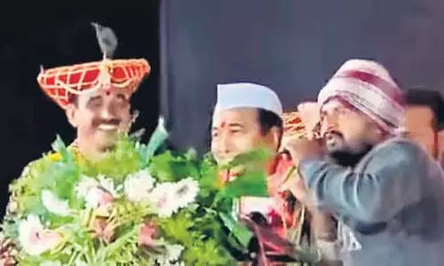 कीमतों में गिरावट : महाराष्ट्र के प्याज किसानों ने सरकार से लगाई राहत की गुहार