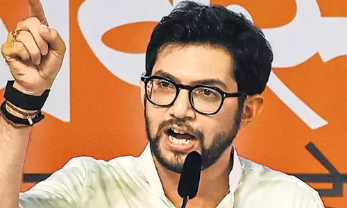 आदित्य ने अवैध पोस्टरों को लेकर सीएम को लिखा पत्र, सर्वदलीय बैठक का अनुरोध आदित्य ने अवैध पोस्टरों को लेकर सीएम को लिखा पत्र, सर्वदलीय बैठक का अनुरोध