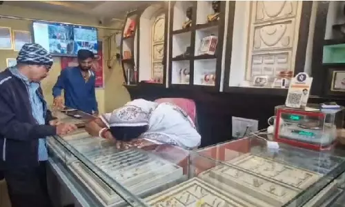 Balasore जिले में दुकान से 21 लाख रुपये के सोने के आभूषण और 5 लाख रुपये नकद लूटे गए