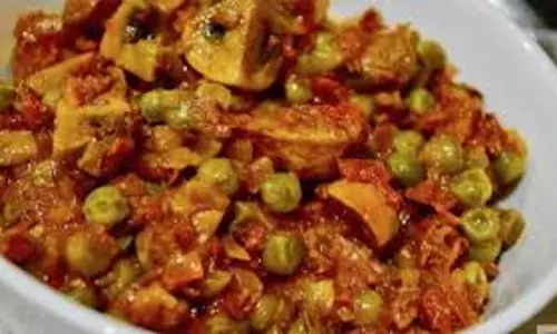 Pea mushroom सब्जी, देखे आसान रेसिपी Pea mushroom सब्जी, देखे आसान रेसिपी