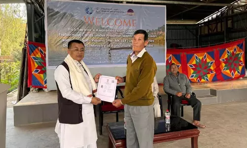 Manipur: केइबुल लामजाओ में जागरूकता कार्यक्रम सह मछुआरे कार्ड वितरण आयोजन हुआ Manipur: केइबुल लामजाओ में जागरूकता कार्यक्रम सह मछुआरे कार्ड वितरण आयोजन हुआ