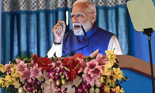 PM Modi ने नेतन्याहू को हनुक्काह की शुभकामनाएं दीं PM Modi ने नेतन्याहू को हनुक्काह की शुभकामनाएं दीं