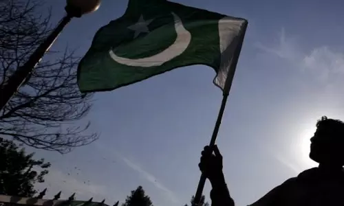 सड़क नाकेबंदी और चिकित्सा संकट के बीच Parachinar में 100 से अधिक बच्चों की मौत