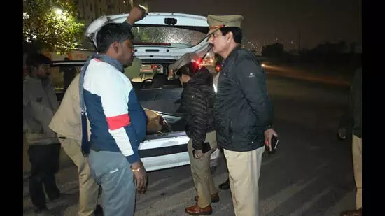 Ghaziabad: नए साल की पूर्व संध्या से पहले 26 इलाकों पर पुलिस की नजर