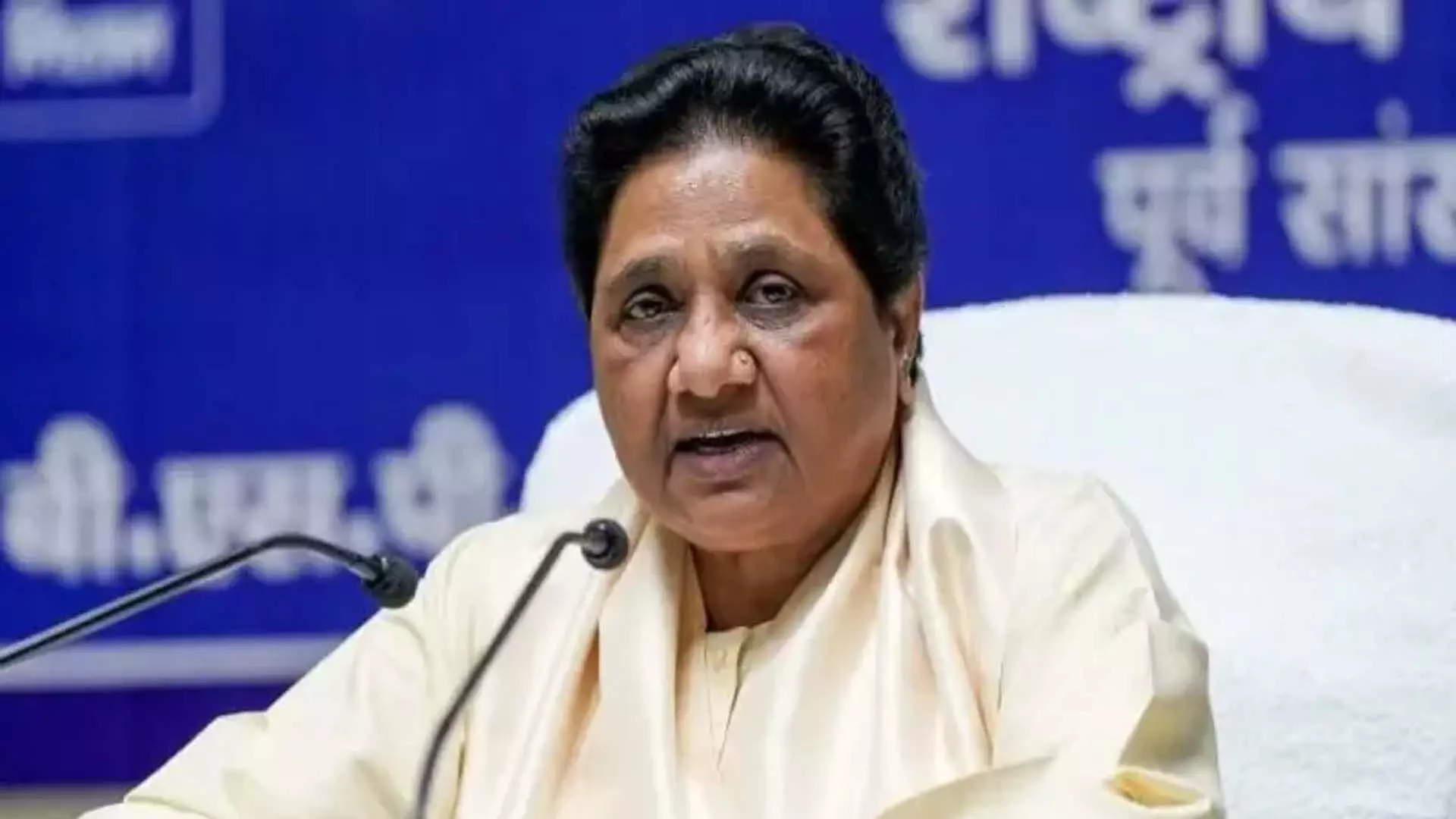 BSP प्रमुख मायावती ने कांग्रेस पर अंबेडकर का अनादर करने का आरोप लगाया