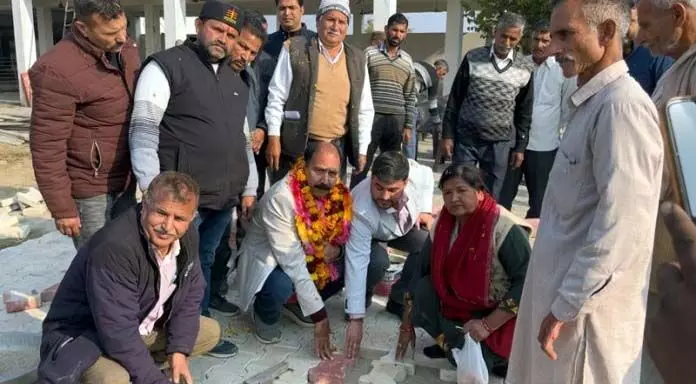 Jammu: विधायक बिश्नाह ने 113 लाख रुपये के विकास कार्यों का किया शुभारंभ