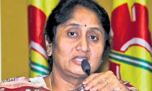 Andhra: सीएम चंद्रबाबू नायडू ने खुद को साबित किया समर्थक Andhra: सीएम चंद्रबाबू नायडू ने खुद को साबित किया समर्थक