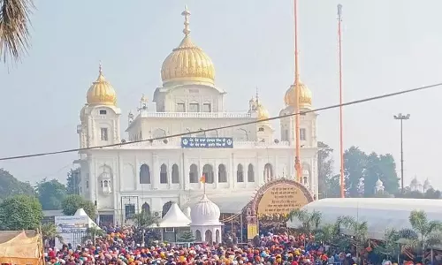 Sahibzadas के बलिदान को याद करने के लिए तीन दिवसीय शहीदी जोड़ मेला शुरू Sahibzadas के बलिदान को याद करने के लिए तीन दिवसीय शहीदी जोड़ मेला शुरू