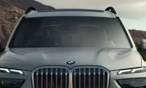 कर्मचारी का बड़ा घोटाला: 21 करोड़ की ठगी, BMW खरीदी, प्रेमिका को 4BHK फ्लैट किया गिफ्ट कर्मचारी का बड़ा घोटाला: 21 करोड़ की ठगी, BMW खरीदी, प्रेमिका को 4BHK फ्लैट किया गिफ्ट