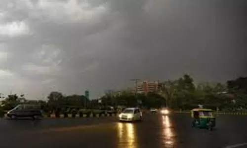 Noida का मौसम और आज का AQI Noida का मौसम और आज का AQI