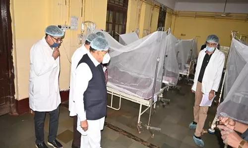 Karnataka: हुबली में आग लगने से दो अयप्पा भक्तों की मौत Karnataka: हुबली में आग लगने से दो अयप्पा भक्तों की मौत