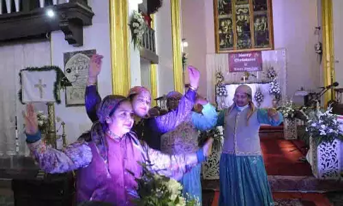 Shimla क्रिसमस के उत्साह से सराबोर Shimla क्रिसमस के उत्साह से सराबोर