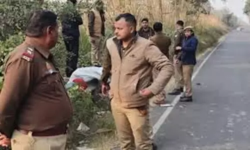 Modinagar: सूटकेस से मिले छह वर्षीय बच्चे के शव की नहीं हुई शिनाख्त Modinagar: सूटकेस से मिले छह वर्षीय बच्चे के शव की नहीं हुई शिनाख्त