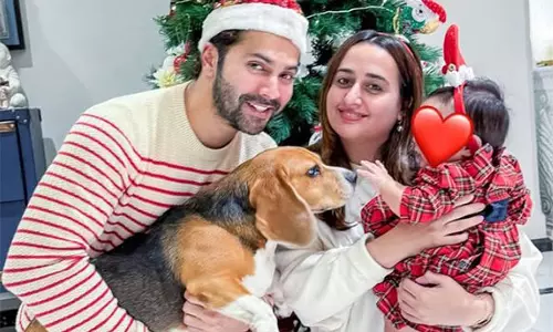 Varun Dhawan, Natasha ने क्रिसमस 2024 पर बेटी लारा के साथ पहली पारिवारिक तस्वीर साझा की