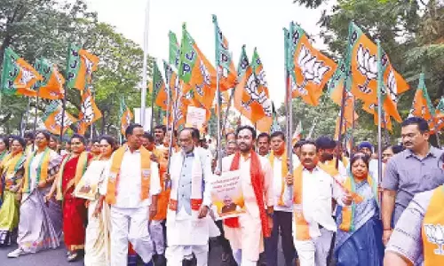 Telangana: वाजपेयी को 100वीं जयंती पर श्रद्धांजलि अर्पित की