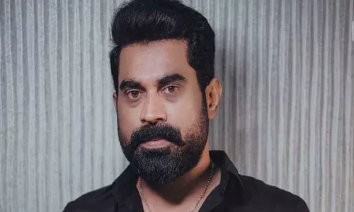 Kerala :  सूरज वेंजारामूडु कहते हैं, एमटी अपूरणीय है, मलयाली लोगों का सच्चा गौरव