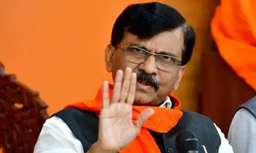 Sanjay Raut: क्या फडणवीस ‘बीड के नक्सलियों’ के खिलाफ कार्रवाई करेंगे