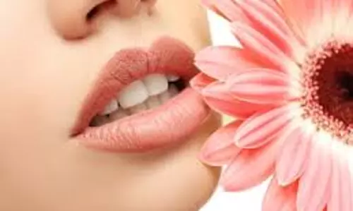 Lifestyle: अपनी स्किन के हिसाब से इस तरह करें शॉपिंग, मिलेगा अट्रैक्टिव लुक Lifestyle: अपनी स्किन के हिसाब से इस तरह करें शॉपिंग, मिलेगा अट्रैक्टिव लुक