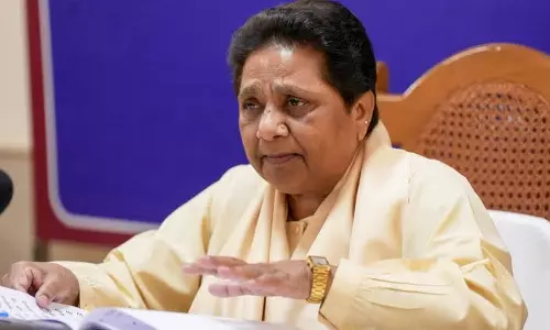 Lucknow: बसपा गरीब कार्यकर्ताओं के खून-पसीने की कमाई पर निर्भर: मायावती Lucknow: बसपा गरीब कार्यकर्ताओं के खून-पसीने की कमाई पर निर्भर: मायावती