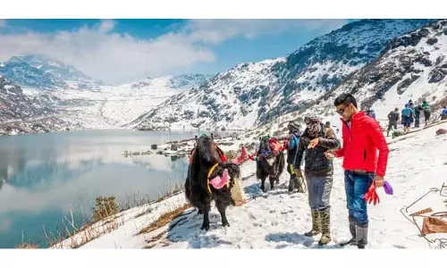 उत्तरी Sikkim में एक ही दिन में पर्यटकों की रिकॉर्ड संख्या पहुंची उत्तरी Sikkim में एक ही दिन में पर्यटकों की रिकॉर्ड संख्या पहुंची