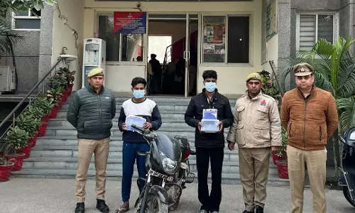 घरों और पीजी में घुसकर मोबाइल चुराने वाले दो शातिर गिरफ्तार, 10 मोबाइल बरामद