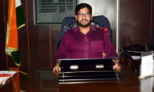 DC राजौरी ने सड़क सुरक्षा को बढ़ावा देने के लिए जन जागरूकता और प्रवर्तन पर जोर दिया