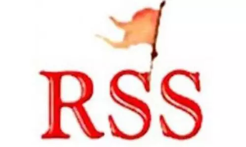 दिल्ली चुनाव से पहले जागरूकता बढ़ाने के लिए RSS ने हजारों छोटी बैठकें करने की योजना बनाई दिल्ली चुनाव से पहले जागरूकता बढ़ाने के लिए RSS ने हजारों छोटी बैठकें करने की योजना बनाई