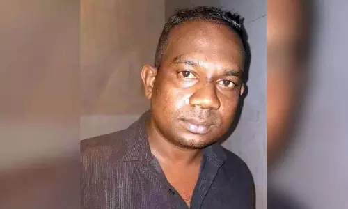 Kerala: हत्या के प्रयास मामले में फरार आरोपी को पुलिस ने कर लिया गिरफ्तार Kerala: हत्या के प्रयास मामले में फरार आरोपी को पुलिस ने कर लिया गिरफ्तार