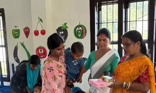 Kokrajhar: जॉनसन बेबी-प्रतिदिन समूह ने नवजात शिशु देखभाल कार्यक्रम का आयोजन Kokrajhar: जॉनसन बेबी-प्रतिदिन समूह ने नवजात शिशु देखभाल कार्यक्रम का आयोजन