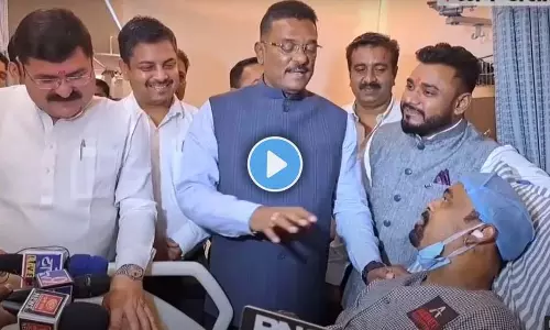 Vinod Kambli: विनोद कांबली के साथ सरनाईक की अजीबोगरीब बातचीत वायरल Vinod Kambli: विनोद कांबली के साथ सरनाईक की अजीबोगरीब बातचीत वायरल