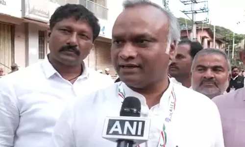 Priyank Kharge ने विकृत मानचित्र विवाद पर अमित मालवीय की आलोचना की