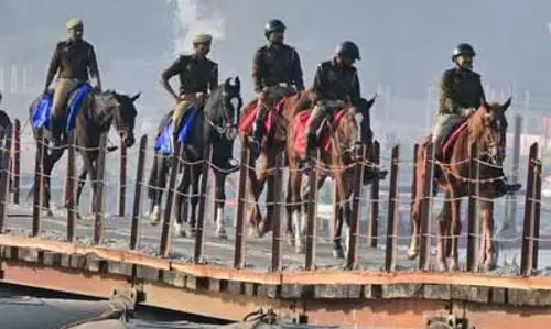 Mahakumbh-2025: मेला क्षेत्र में प्रवेश के लिए तीन स्तरीय सुरक्षा व्यवस्था Mahakumbh-2025: मेला क्षेत्र में प्रवेश के लिए तीन स्तरीय सुरक्षा व्यवस्था