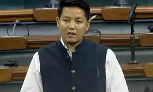 Sikkim : सांसद इंद्र हंग सुब्बा ने शिक्षा में कौशल विकास पर जोर दिया Sikkim : सांसद इंद्र हंग सुब्बा ने शिक्षा में कौशल विकास पर जोर दिया