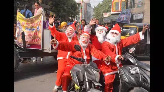 Respect history, सह-अस्तित्व के लिए मतभेदों का सम्मान करें