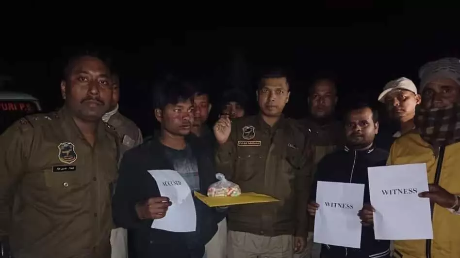 Assam पुलिस ने संदिग्ध ब्राउन शुगर जब्त की, एक गिरफ्तार