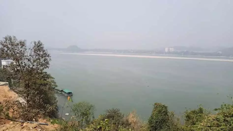 Assam : लापता दंपत्ति के शव गुवाहाटी के ब्रह्मपुत्र से बरामद Assam : लापता दंपत्ति के शव गुवाहाटी के ब्रह्मपुत्र से बरामद