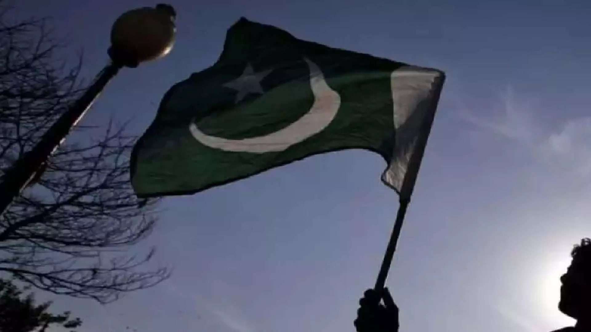 Pakistan: केपी सुरक्षा अभियान में कमांडर समेत 15 आतंकवादी मारे गए