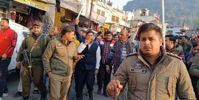 MLA ने स्थानीय समारोह में प्रोटोकॉल के उल्लंघन का विरोध किया