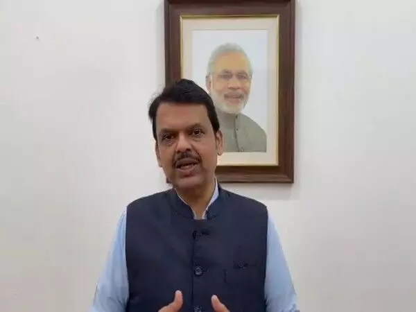 Devendra Fadnavis ने मनमोहन सिंह के निधन पर शोक जताया, देश के लिए अपूरणीय क्षति