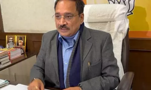 दिल्ली की जनता को मिला दो-दो उल्लुओं की सेवा करने का सौभाग्य : वीरेंद्र सचदेवा