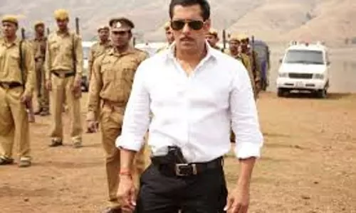 Salman Khan: तेरे नाम से लेकर दबंग तक, ये हैं सलमान खान के करियर की यादगार फिल्में Salman Khan: तेरे नाम से लेकर दबंग तक, ये हैं सलमान खान के करियर की यादगार फिल्में