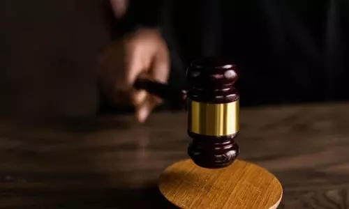 Telangana: तेलंगाना हाईकोर्ट ने जूनियर सिविल जजों के खिलाफ एफआईआर रद्द की Telangana: तेलंगाना हाईकोर्ट ने जूनियर सिविल जजों के खिलाफ एफआईआर रद्द की