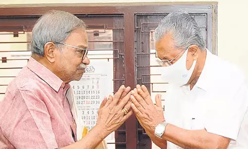 Kerala: एम टी वासुदेवन नायर की दुर्लभ सार्वजनिक टिप्पणी से विवाद खड़ा हो गया Kerala: एम टी वासुदेवन नायर की दुर्लभ सार्वजनिक टिप्पणी से विवाद खड़ा हो गया