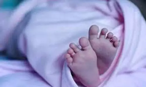 Bahraich: नाले में मिला नवजात शिशु का शव, पोस्टमार्टम के लिए भेजा