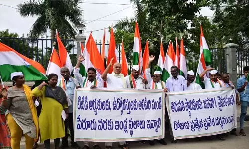 कांग्रेस ने गैर-हिंदू कर्मचारियों को हटाने के TTD के कदम की आलोचना की कांग्रेस ने गैर-हिंदू कर्मचारियों को हटाने के TTD के कदम की आलोचना की
