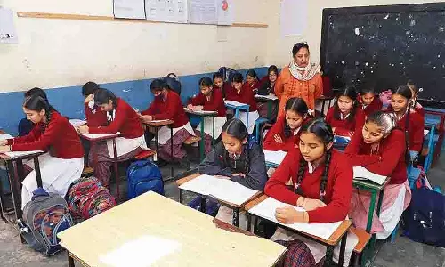 Teachers की अशांति ने शिक्षा को बढ़ावा देने के सरकारी प्रयास को प्रभावित किया
