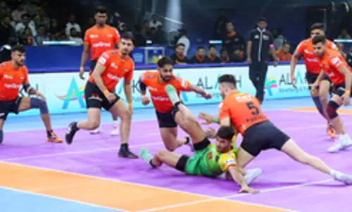 यू मुंबा को हराकर सेमीफाइनल में पहुंचे पटना पाइरेट्स, दबंग दिल्ली से भिड़ेंगे यू मुंबा को हराकर सेमीफाइनल में पहुंचे पटना पाइरेट्स, दबंग दिल्ली से भिड़ेंगे