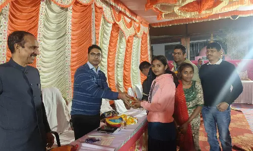 Dungarpur: जिला कलेक्टर की रात्रि चौपाल में विकास कार्यों को मिली गति Dungarpur: जिला कलेक्टर की रात्रि चौपाल में विकास कार्यों को मिली गति